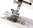 Brother Innov-Is VQ2 Sewing and Quilting Machine  10
