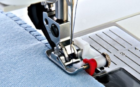 Pfaff Adjustable Overcast Foot (Cat G)