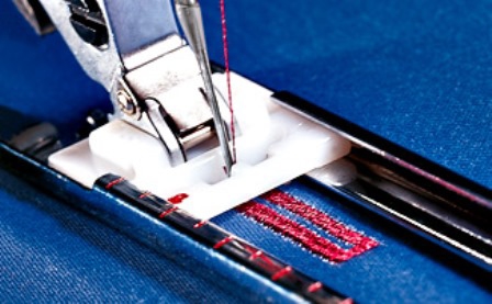 Pfaff Sensormatic Buttonhole Foot & Guide (Cat J)